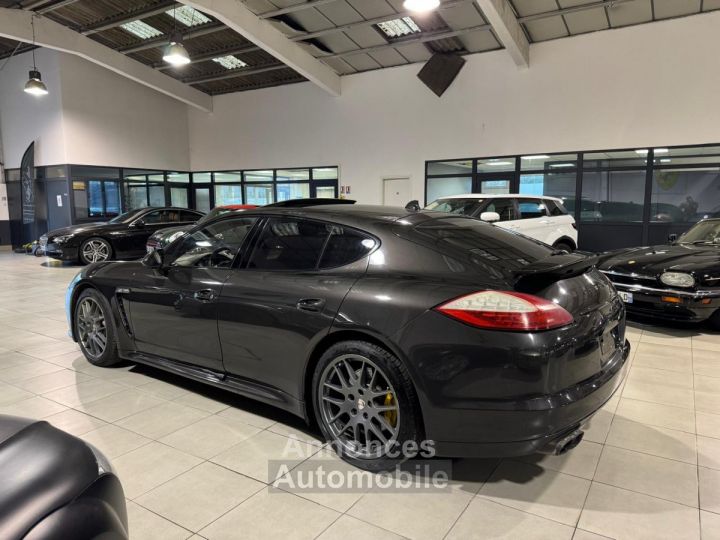 Porsche Panamera Turbo S 4.8 V8 PDK - 12