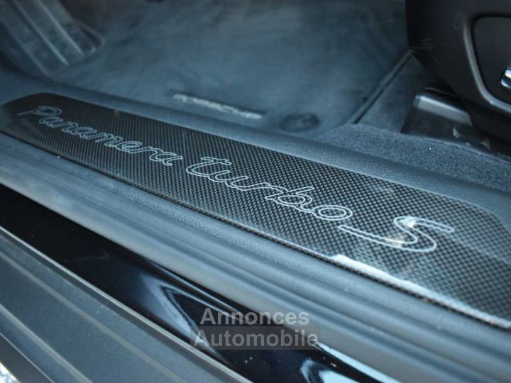 Porsche Panamera TurboS V8 PDCC Ceramic Burmester Carbon MatrixLED - 19