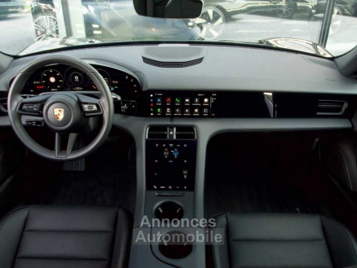 Porsche Taycan - - 4900 km - - Perfbatt Airsusp Sound Pano 22KW - 13