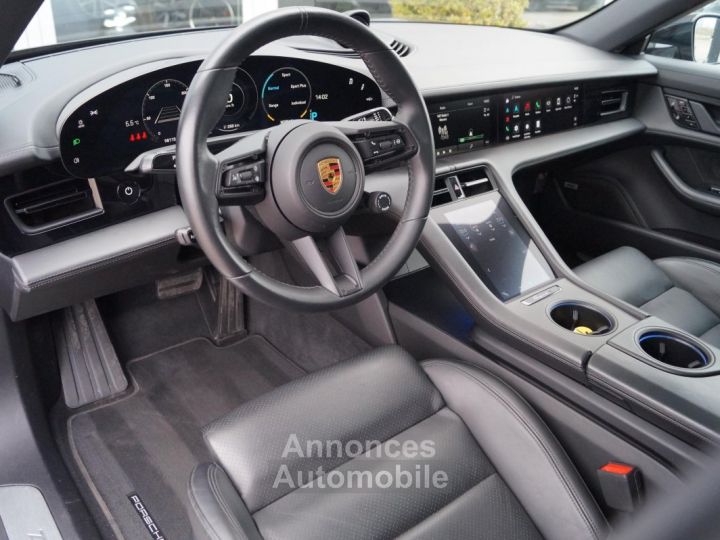 Porsche Taycan 4S ACC PANO - 11