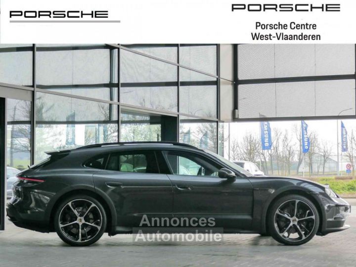 Porsche Taycan Cross Turismo | BOSE 21velgen Passagierscherm - 4