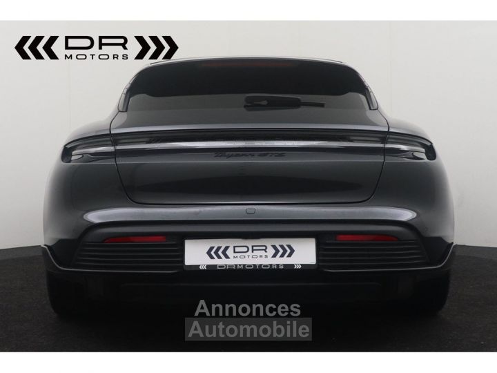 Porsche Taycan GTS SPORT TURISMO - PDLS PLUS ADAPTIVE CRUISE CARBON - 4
