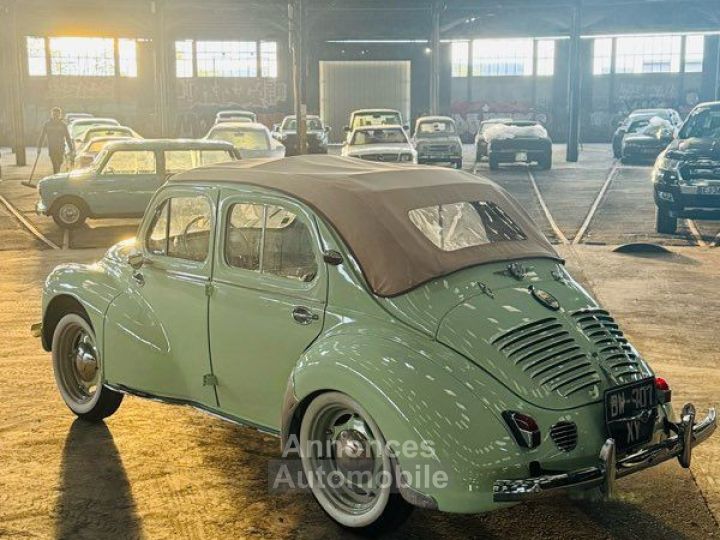 Renault 4CV DECOUVRABLE GRAND LUXE - 2