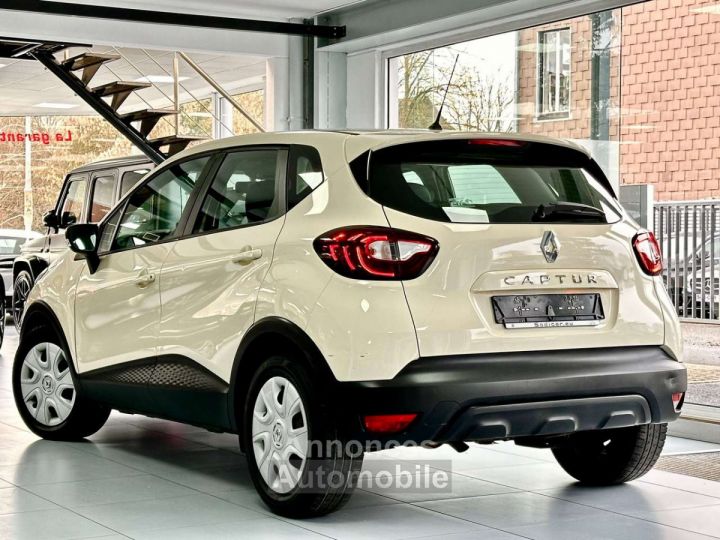 Renault Captur 0.9 TCe 90cv Euro 6C - 4