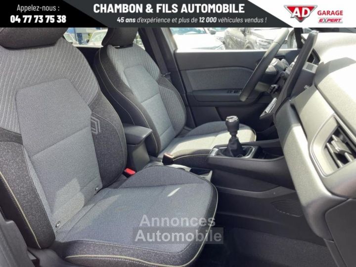 Renault Captur 1.3 tce mhev 140 techno - 10