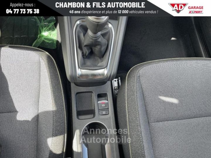 Renault Captur 1.3 tce mhev 140 techno - 24