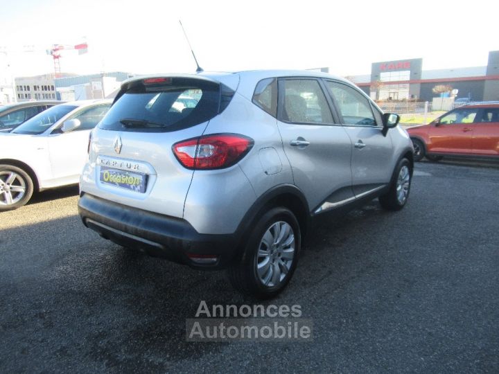 Renault Captur TCe 90 Energy Intens - 4