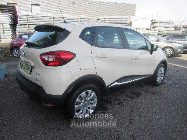 Renault Captur TCe 90 Energy Intens - 4