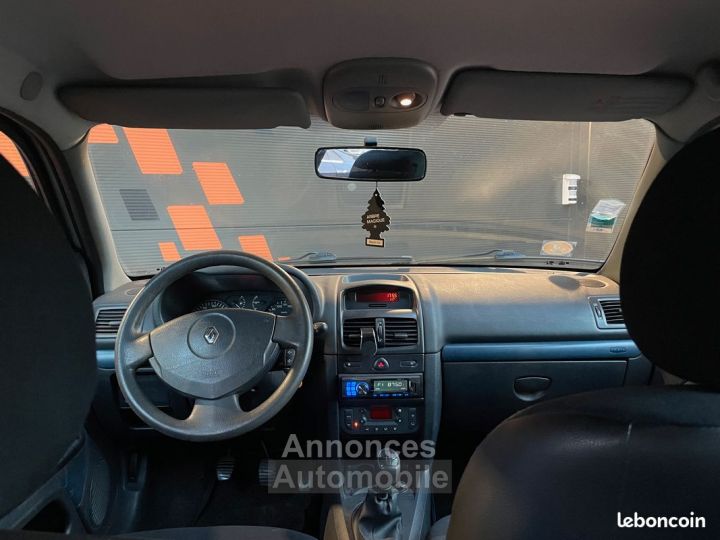 Renault Clio 2 1.2 16V 75 cv Authentique Climatisation Automatique Ct Ok 2026 - 5