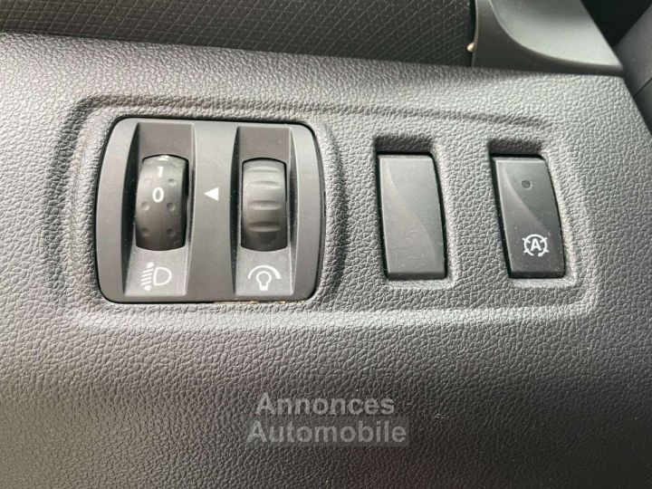 Renault Clio Capteurs avant et arrière-Attache-remorque - 19