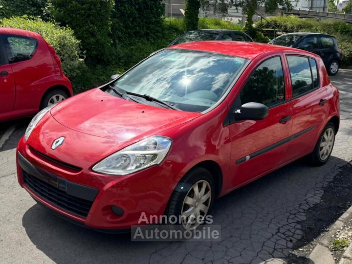 Renault Clio Clio III 1.2 16V 75 Alizé (5 CV) 2012 - 1