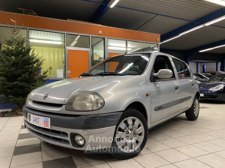 Renault Clio II (B/C65) 1.9 D 65ch RTE 5p - 1