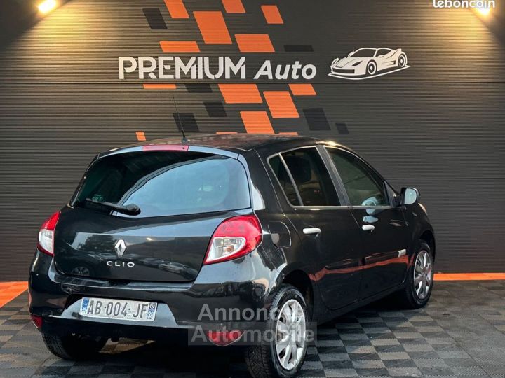 Renault Clio III 1.2 100Cv Distribution Neuve Entretien Complet Climatisation Ct Ok 2027 - 3