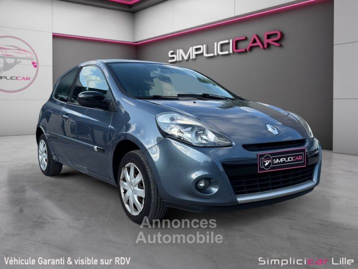 Renault Clio III dCi 75 eco2 20th anniversaire / Tom Tom Nav - 1