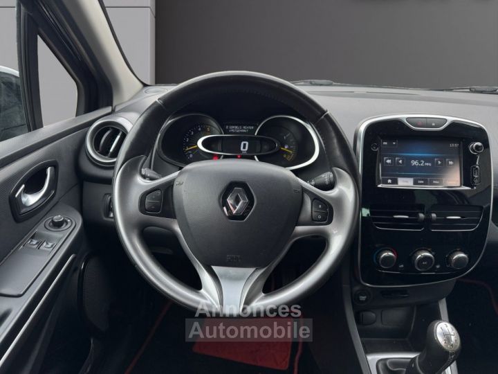 Renault Clio IV dCi 90 eco2 Limited - 13