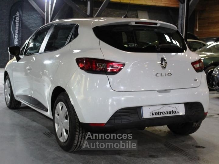 Renault Clio IV SOCIETE IV SOCIETE 1.5 DCI 75 ENERGY AIR MEDIANAV E6 - 11