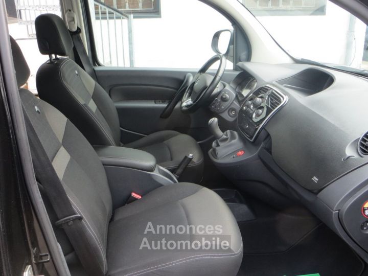 Renault Kangoo dCi 90 Energy Limited , 5 CV, 1ere main carnet a jour distribution fait, - 7