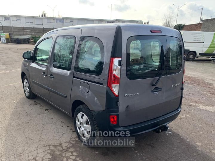 Renault Kangoo Kangoo Phase II 1.5 DCi 90ch  Privilège [2013] - 3