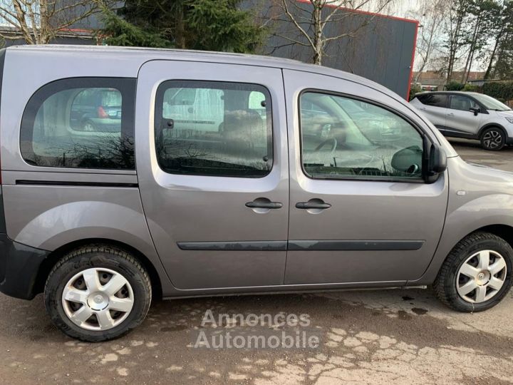 Renault Kangoo Kangoo Phase II 1.5 DCi 90ch  Privilège [2013] - 4