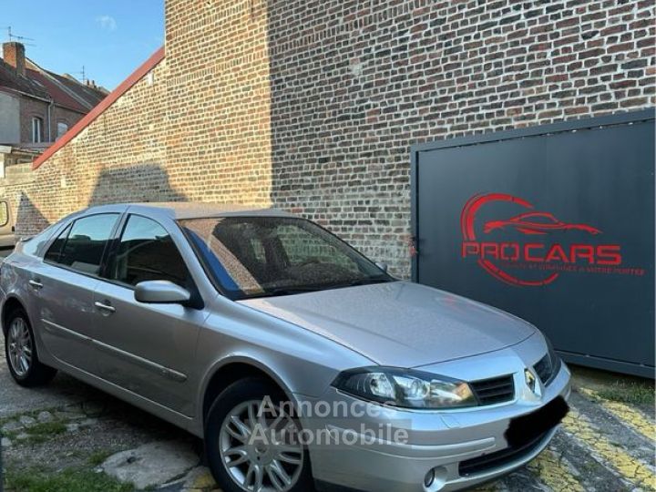 Renault Laguna 2,2 dCi 114,000KM - 1