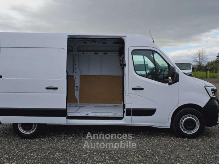 Renault Master FOURGON FGN TRAC F3300 L2H2 BLUE DCI 150 CONFORT - 2