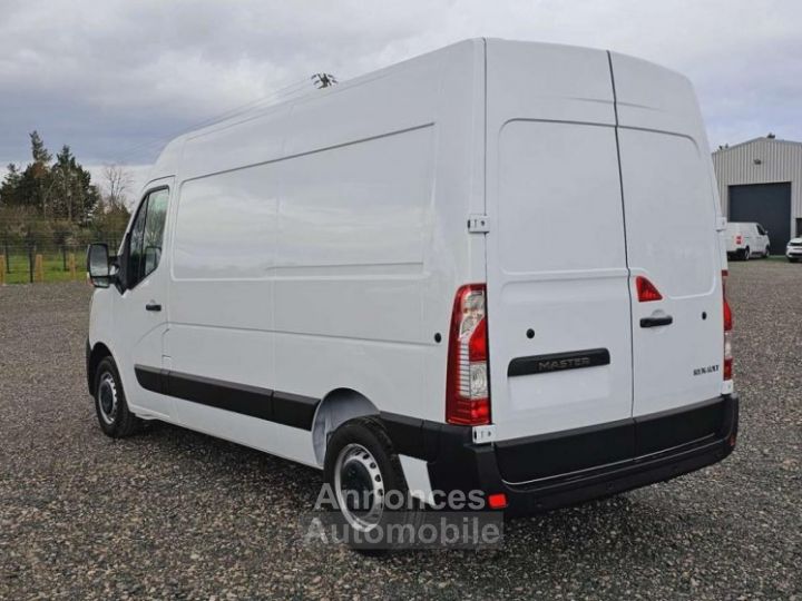 Renault Master FOURGON FGN TRAC F3300 L2H2 BLUE DCI 150 CONFORT - 8
