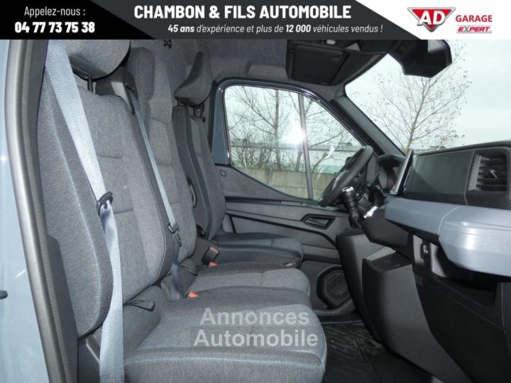 Renault Master FOURGON NOUVEAU Prix : 33390 HT - 3