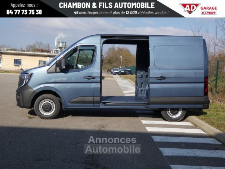 Renault Master FOURGON NOUVEAU Prix : 33490 HT - 12