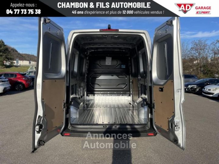 Renault Master FOURGON NOUVEAU TRAC 3T5 L2H2 BLUE DCI 170 EXTRA prix HT - 26