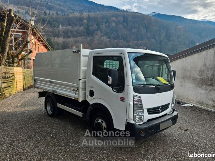 Renault Maxity benne 2.5 dci 135 3.5t rj prop 06-2015 garantie 6 mois - 3