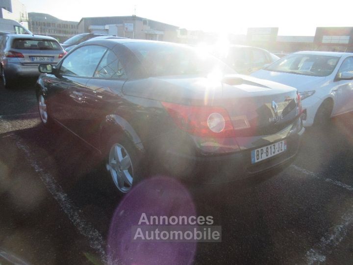 Renault Megane CC II  1.9 dCi 130 Dynamique - 6