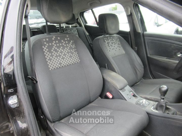 Renault Megane III  dCi 110 FAP Energy eco2 Dynamique - 9