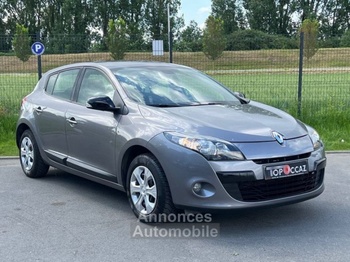 Renault Megane III 1.6 ESS 110CH TOMTOM EDITION ECO² 56.000KM 1ERE MAIN - 2