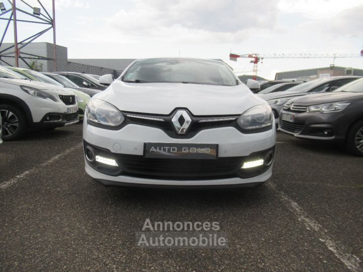 Renault Megane III COUPE  dCi 110 Energy eco2 Intens - 2