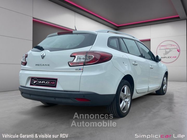 Renault Megane III ESTATE BUSINESS III 1.5 dCi 110 FAP eco2 Business EDC - 7