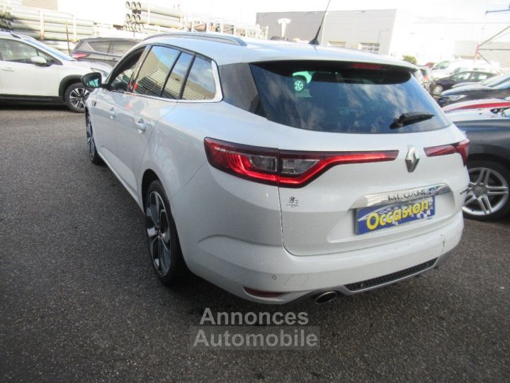 Renault Megane IV   Estate dCi 130 GT LINE - 6