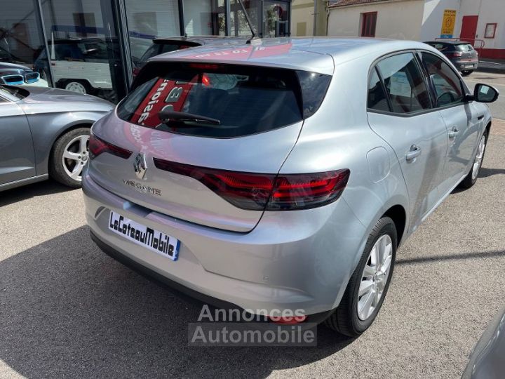 Renault Megane IV Berline  1.5 Blue DCi 115 116cv BUSINESS - 9