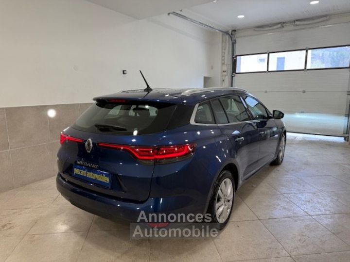 Renault Megane IV Estate 1.5 blue dci 115cv business edc - 10