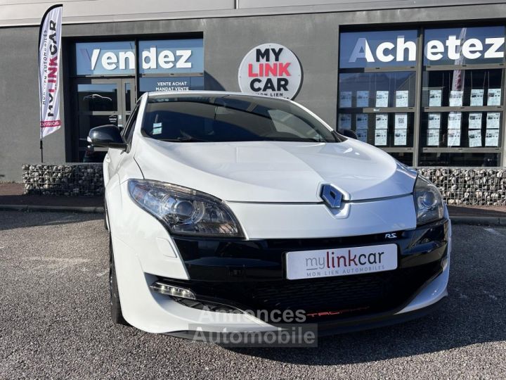 Renault Megane RS Trophy Coupé 2.0i 16V 265 III - 3