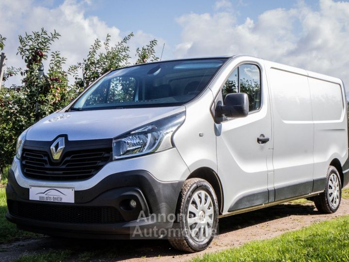 Renault Trafic 1.6 DCi - 3 PLAATSEN - LICHTE VRACHT - CAMERA - CRUISECONTROL - GPS - EURO 6b - 3