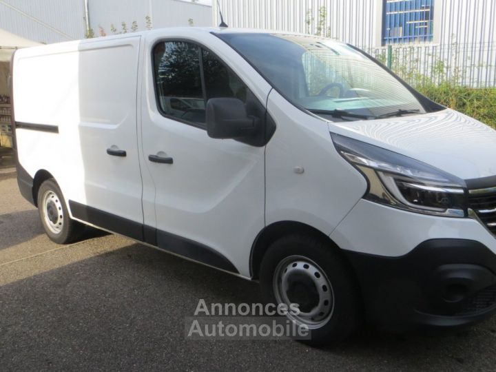 Renault Trafic 2.0 dci 120cv L1H1, 3 places. an 12/2021, 1ere main, - 5