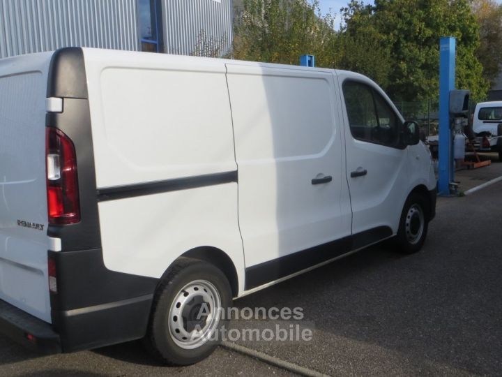 Renault Trafic 2.0 dci 120cv L1H1, 3 places. an 12/2021, 1ere main, - 6