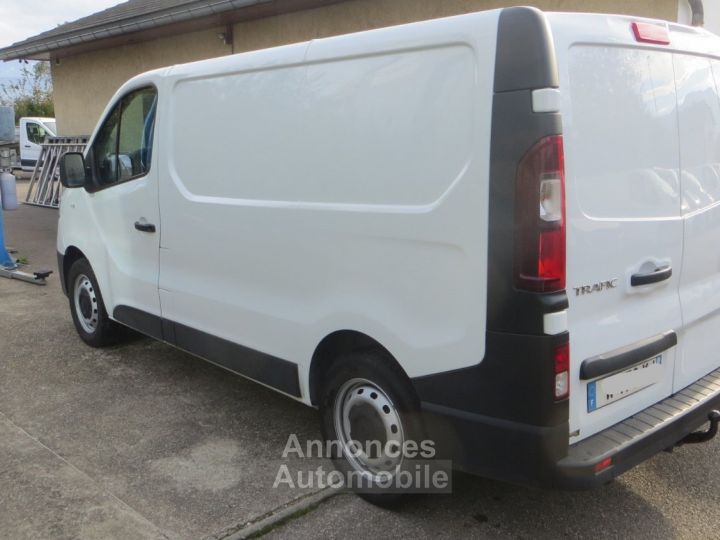 Renault Trafic 2.0 dci 120cv L1H1, 3 places. an 12/2021, 1ere main, - 7