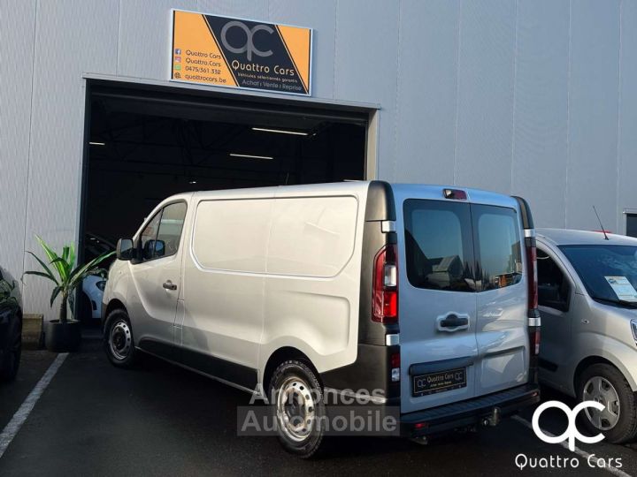 Renault Trafic 2.0D TVAC BOITE AUTO VITRES GPS CAMERA - 27