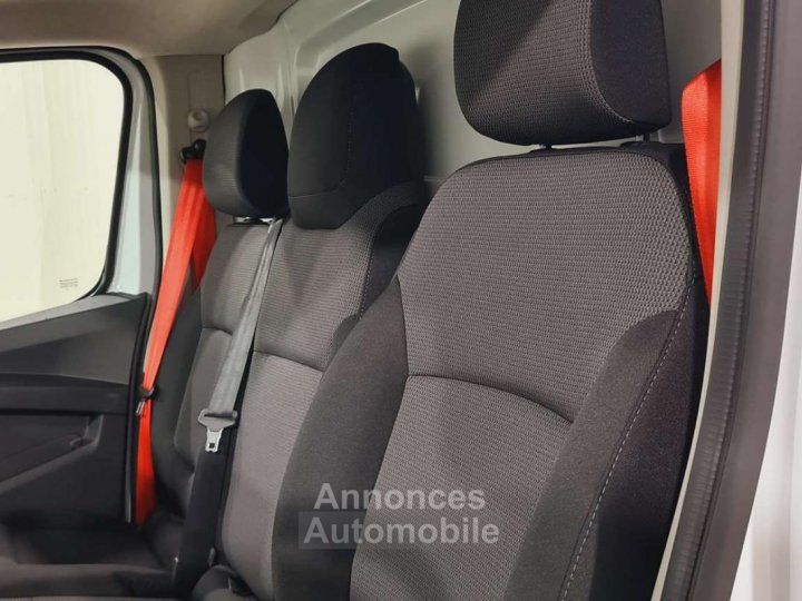 Renault Trafic FOURGON L1H1 BLUE DCI 150 GRAND CONFORT - 24