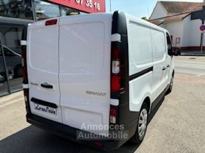 Renault Trafic III Fourgon 1.6 DCi 120 121cv - 4