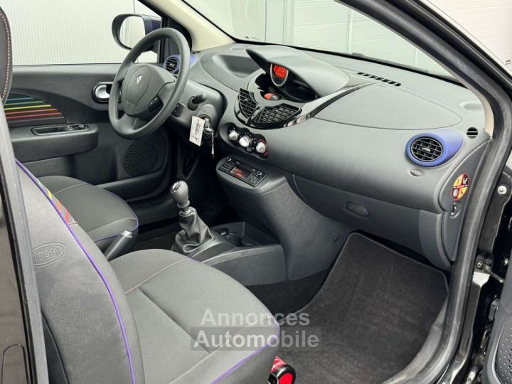 Renault Twingo 1.2i -- FAIBLE KILOMETRAGE GARANTIE 12 MOIS - 12