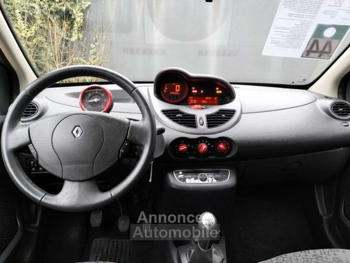 Renault Twingo 1.5 dCi RipCurl CLIM VEHICULE SUPER ECONOMIQUE - 12