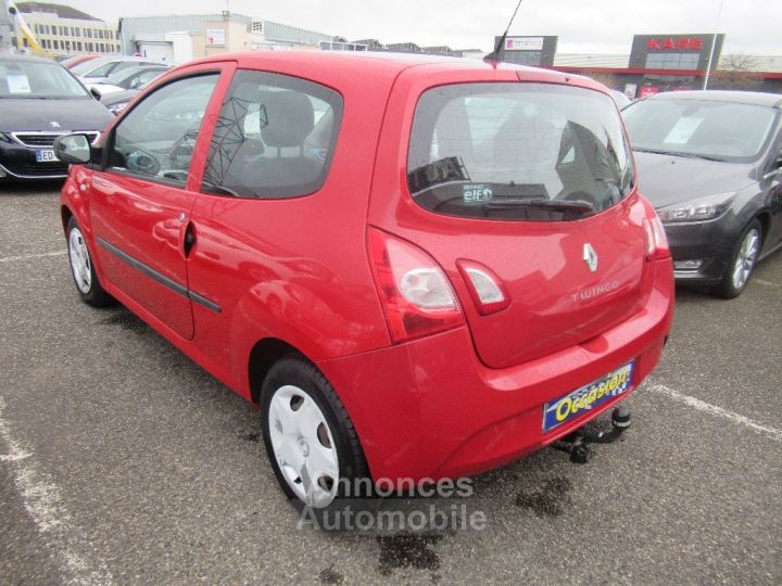 Renault Twingo II 1.5 dCi 75 - 6