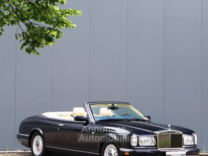 Rolls Royce Corniche V 6.8L V8 producing 325 bhp - 12